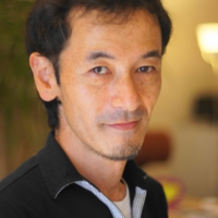 美容整体師　百木宏之